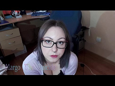 ❤️ Cewek Seksi nganggo Kacamata Nyedot Dildo Neng Kamera ❤ Saru rusia ing kita ️❤